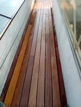 Deck de madera para exterior